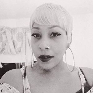 Meet your Posher, Roberta